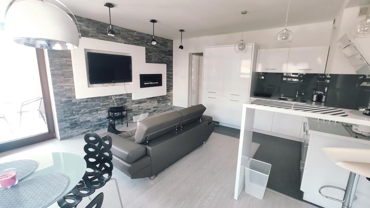 łokietka 8b By Homeprime Apartament